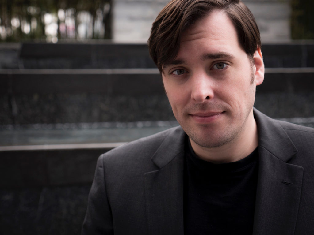 Jason H. Thompson. Photo by Kaitlyn Pietras https://www.pxtstudio.com/jhthompson/